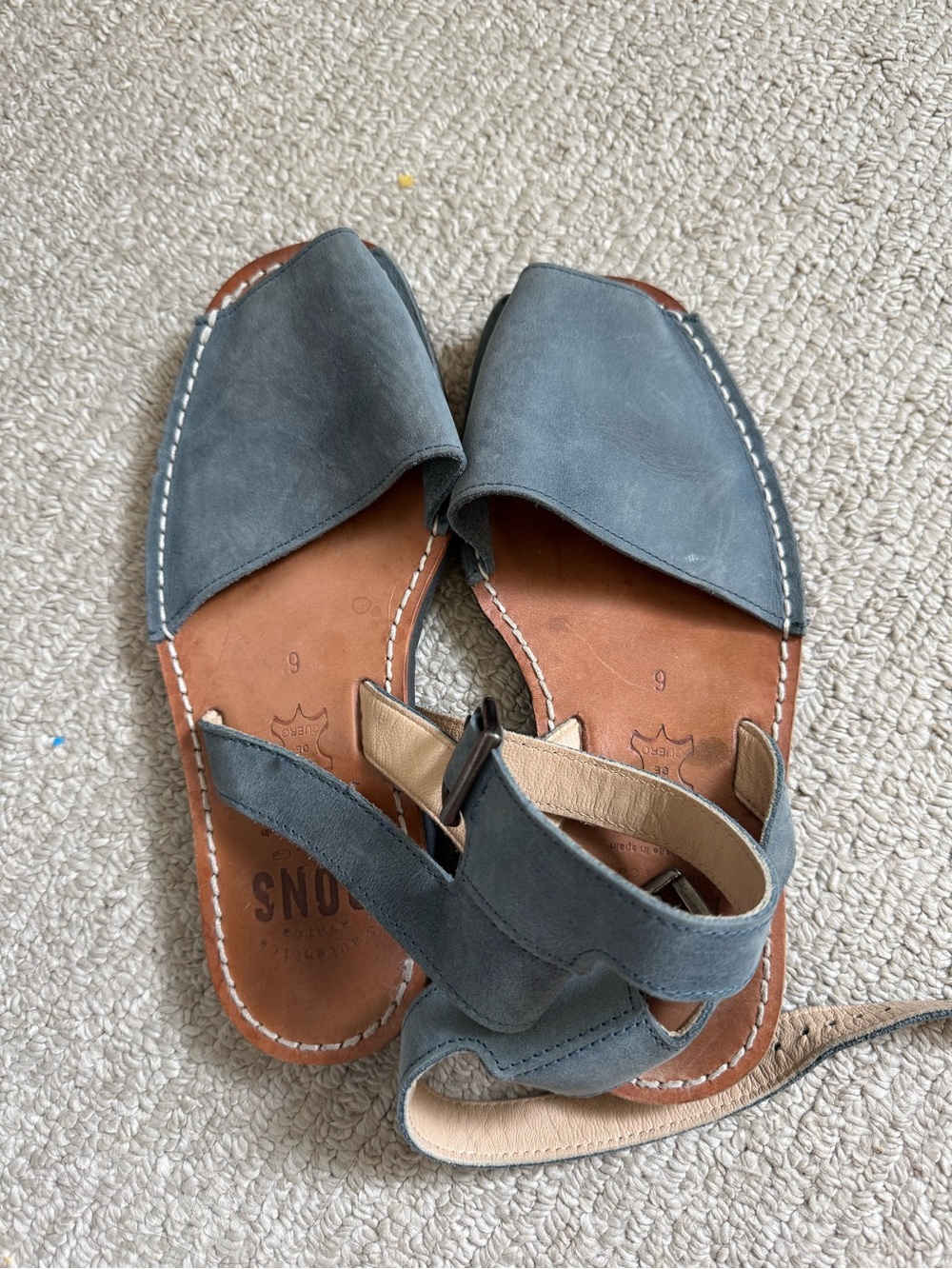 Pons- Women's Gray Suede Open Sandals with Ankle Strap